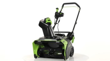 Снегоуборщик аккумуляторный Greenworks GD82ST, 82V, 56 см, бесщеточный, c 1хАКБ 5Ач и ЗУ (2602507UB)